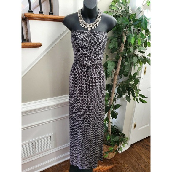 Old Navy Women Black & White Rayon Off The Shoulder Long Maxi Dress Size Small - Picture 1 of 10
